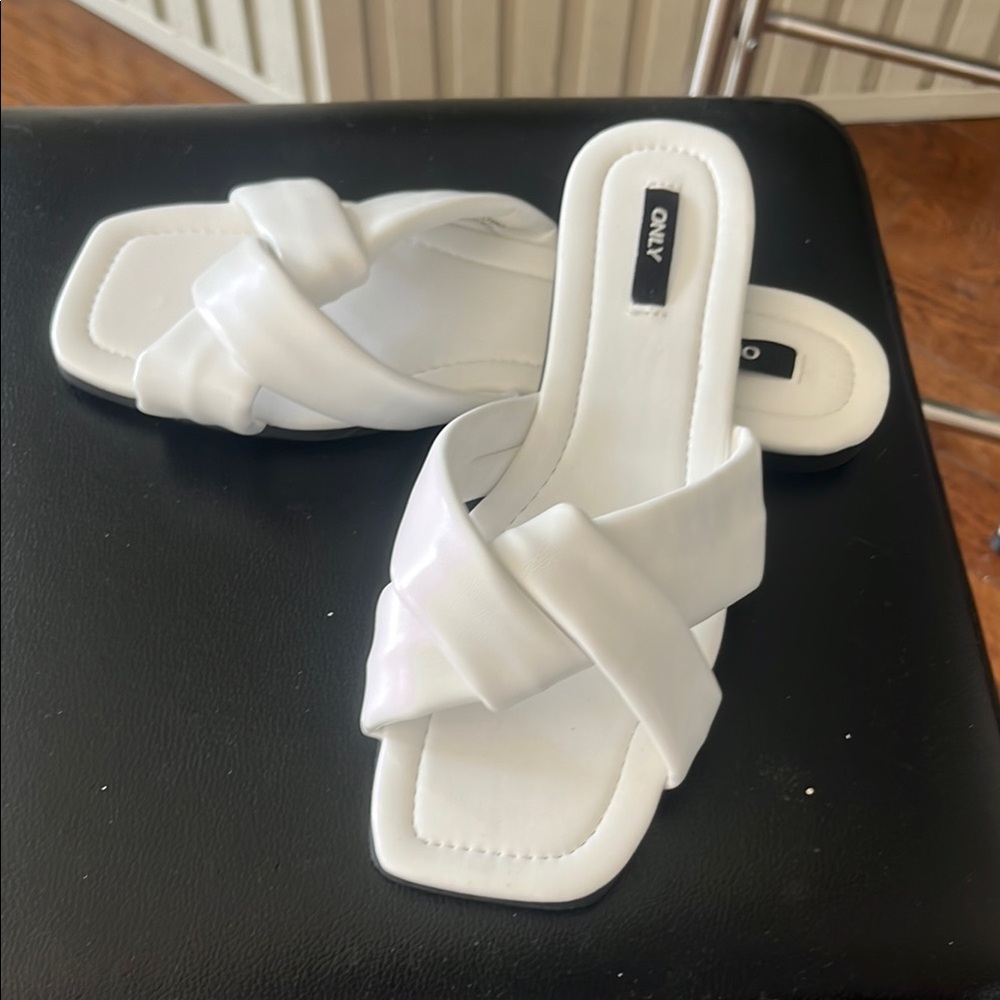 Brand new ONLY Women's White Sandals